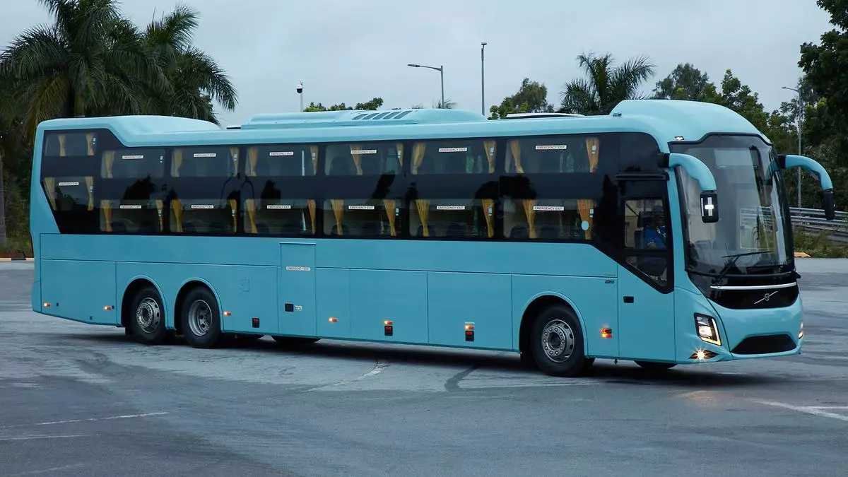 Spacious Buses for Group Travel